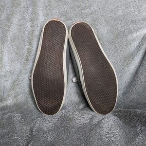 vans rata vulc size 9